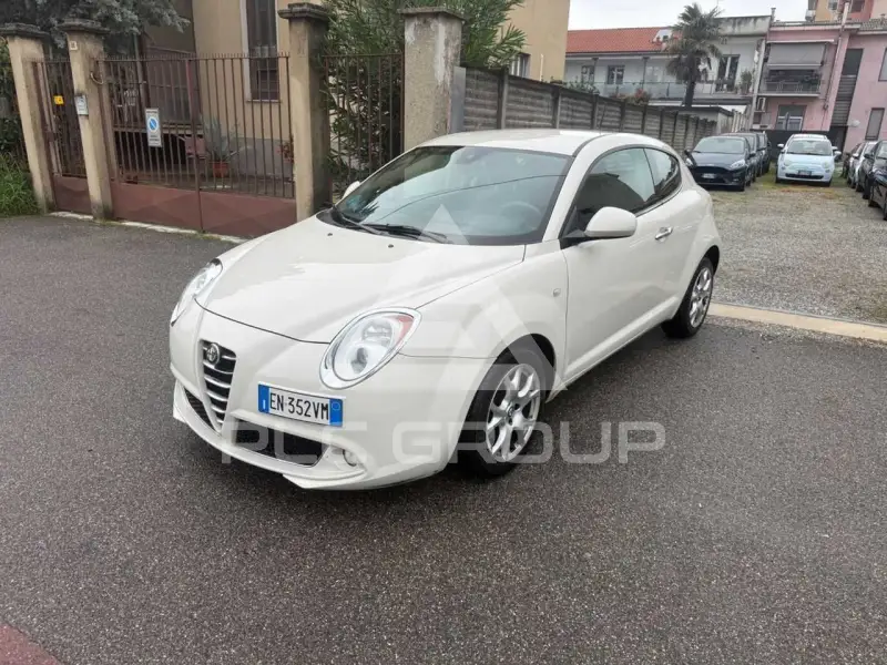 2012 Alfa Romeo Mito