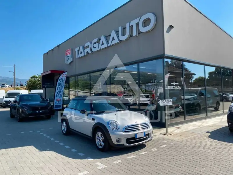 2012 Mini Unknown