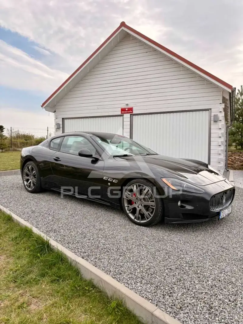 2012 Maserati GRANTURISMO