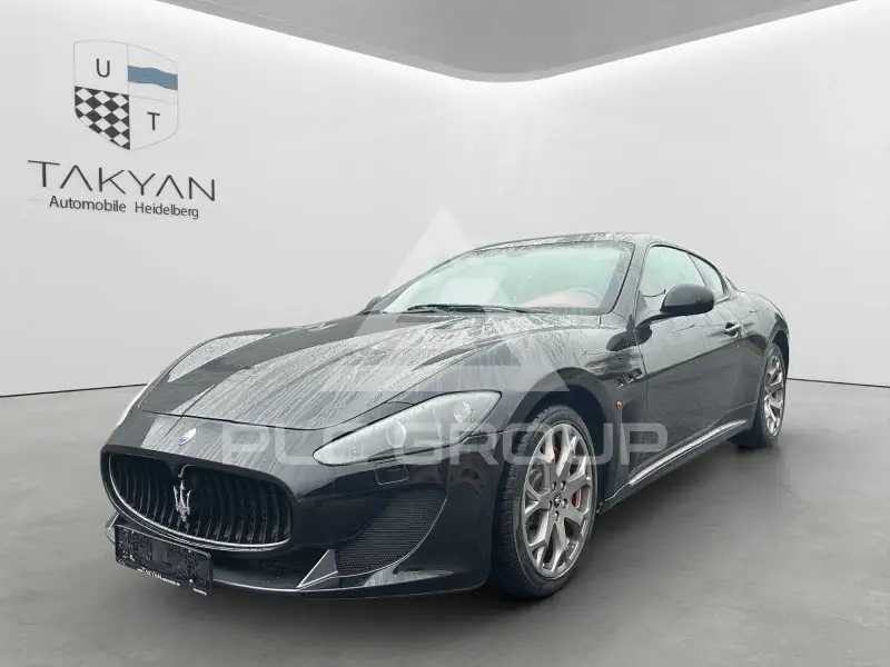 2012 Maserati GRANTURISMO