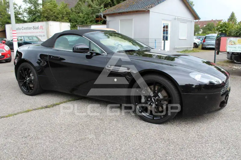2012 Aston Martin V8
