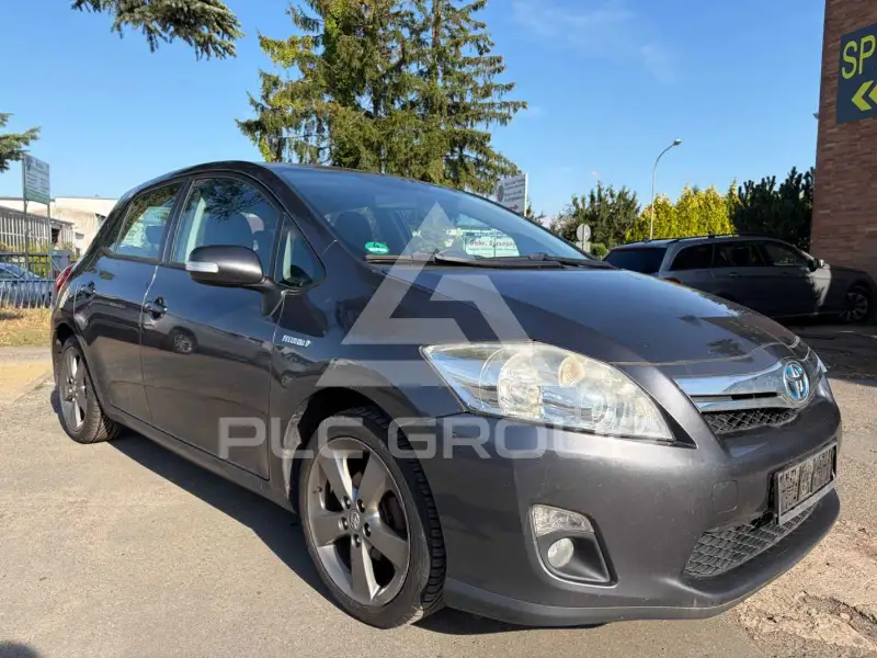 2012 Toyota AURIS