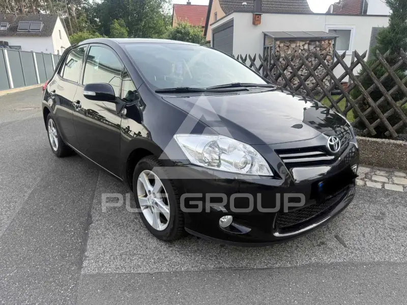 2012 Toyota AURIS