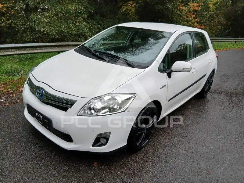 2012 Toyota AURIS