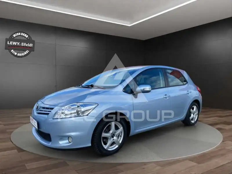 2012 Toyota AURIS