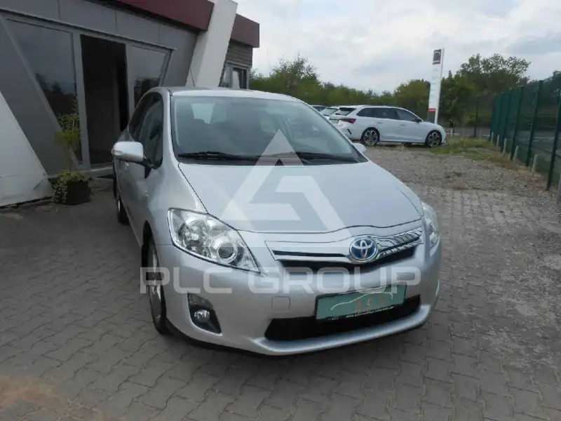 2012 Toyota AURIS