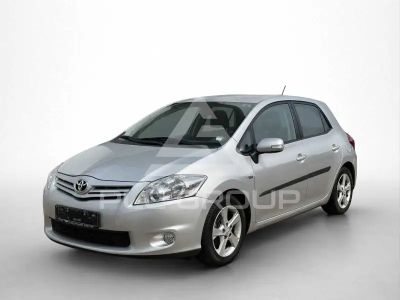 2012 Toyota AURIS