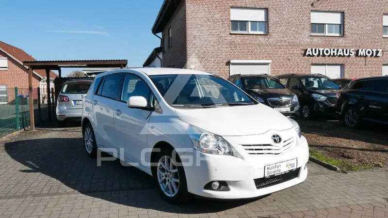 2012 Toyota VERSO