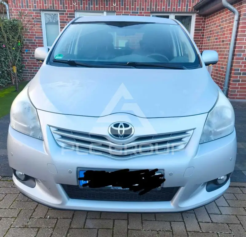2012 Toyota VERSO