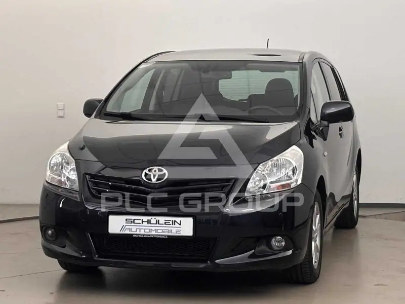 2012 Toyota VERSO