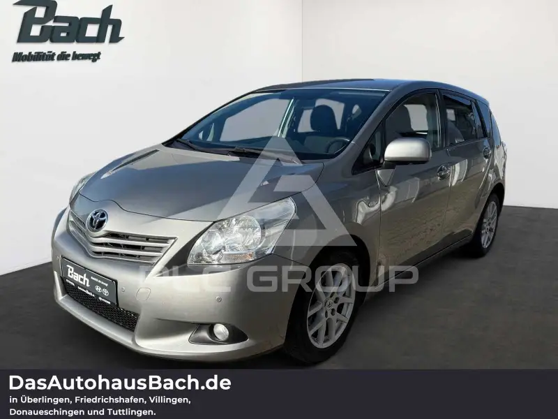 2012 Toyota VERSO
