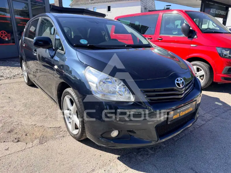2012 Toyota VERSO