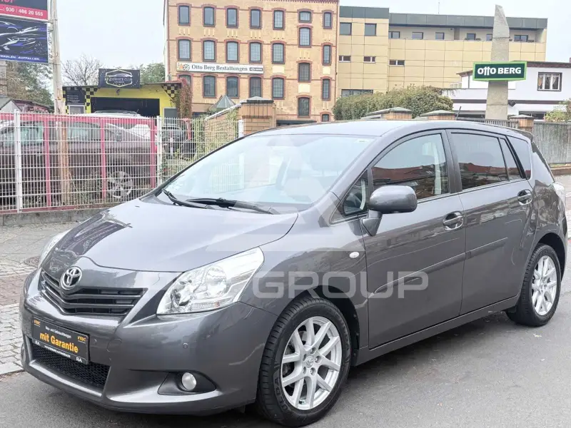2012 Toyota VERSO