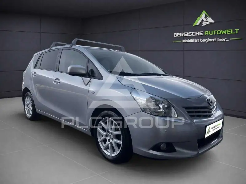 2012 Toyota VERSO
