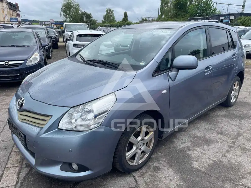 2012 Toyota VERSO