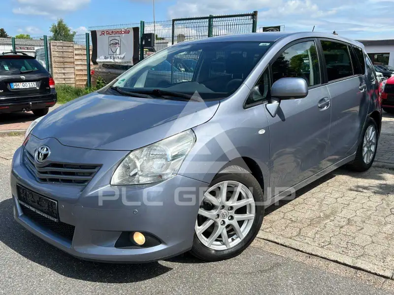 2012 Toyota VERSO
