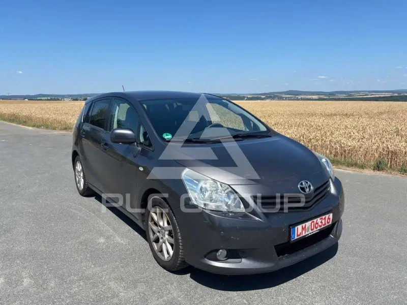 2012 Toyota VERSO