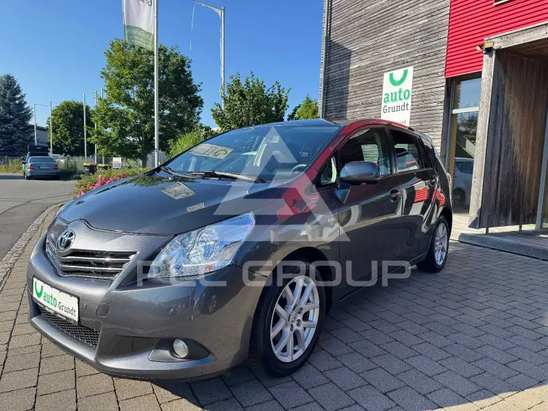 2012 Toyota VERSO