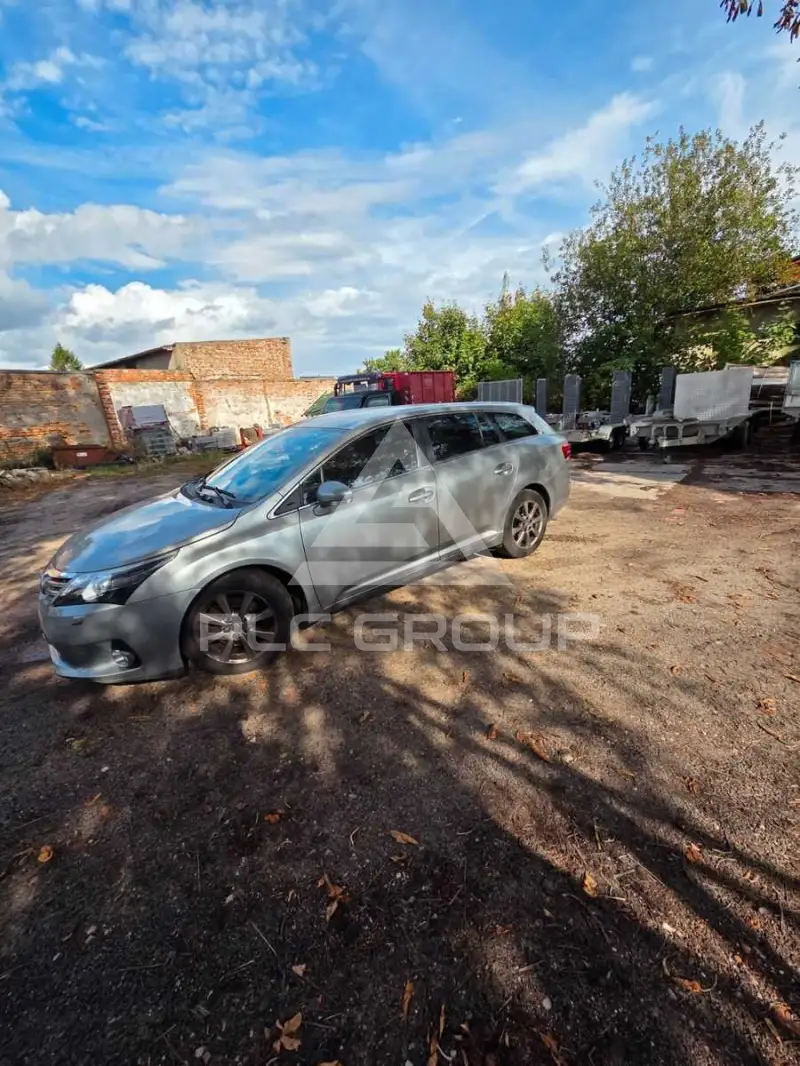 2012 Toyota Avensis