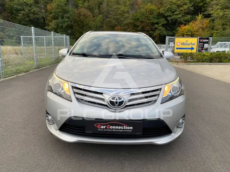 2012 Toyota Avensis