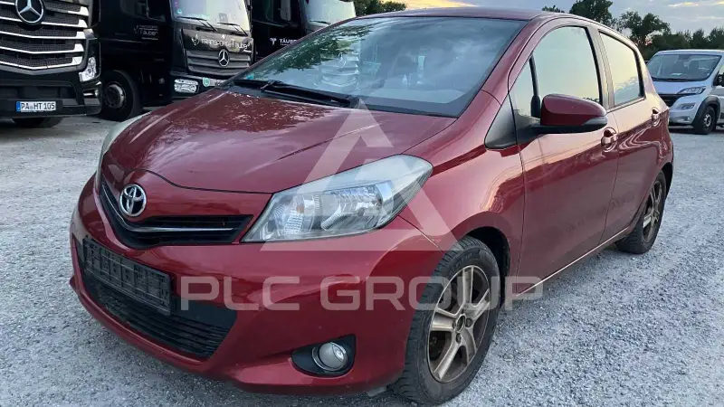 2012 Toyota YARIS