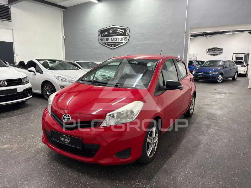 2012 Toyota YARIS