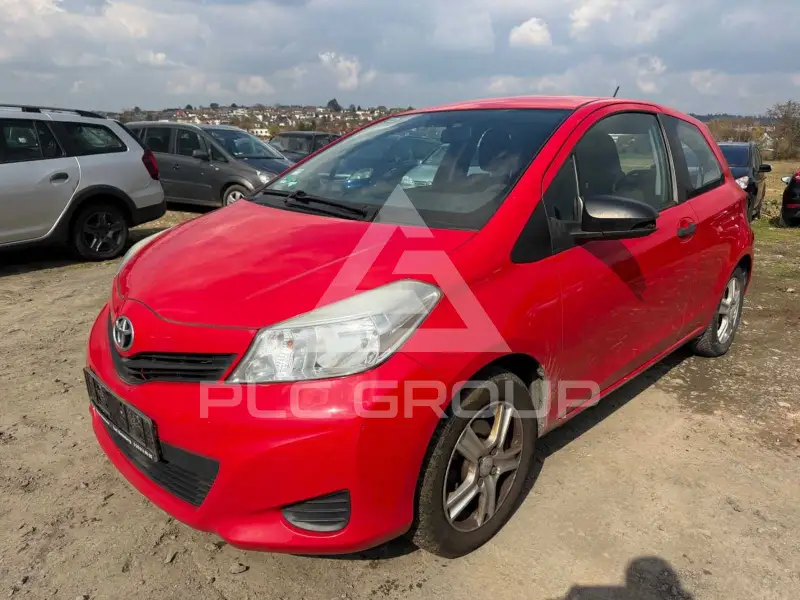 2012 Toyota YARIS