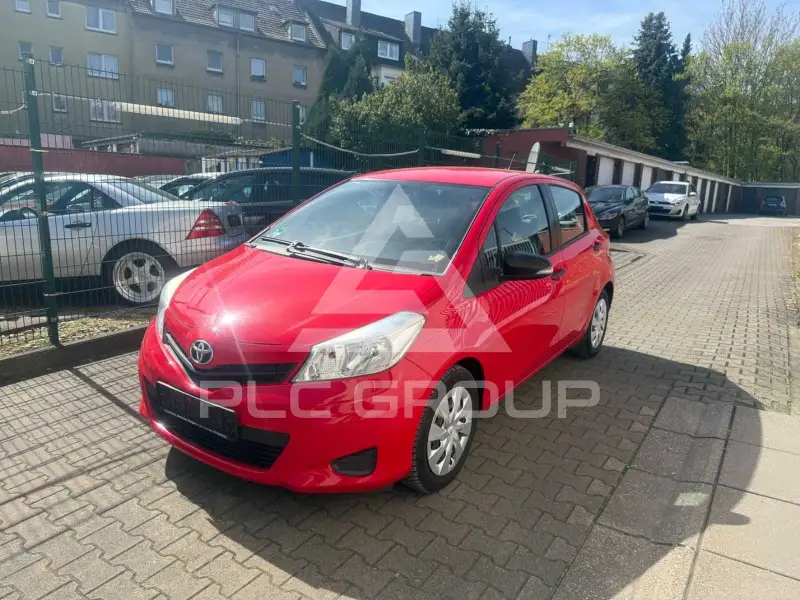 2012 Toyota YARIS