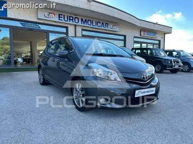 2012 Toyota YARIS