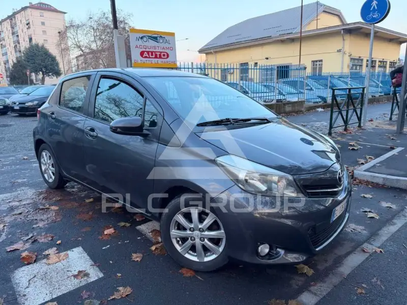 2012 Toyota YARIS