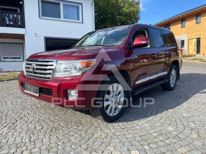 2012 Toyota LAND CRUISER