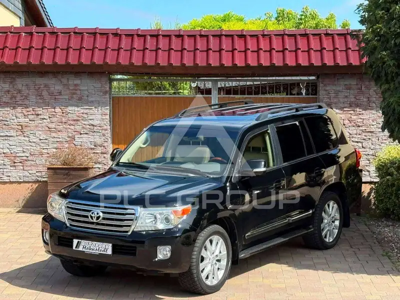 2012 Toyota LAND CRUISER