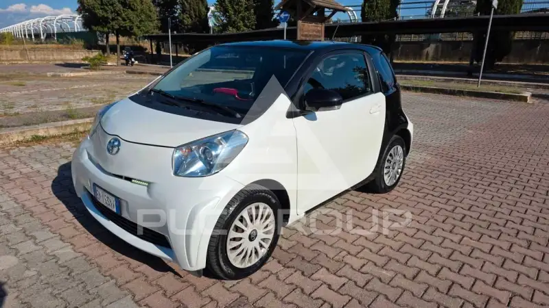 2012 Toyota IQ