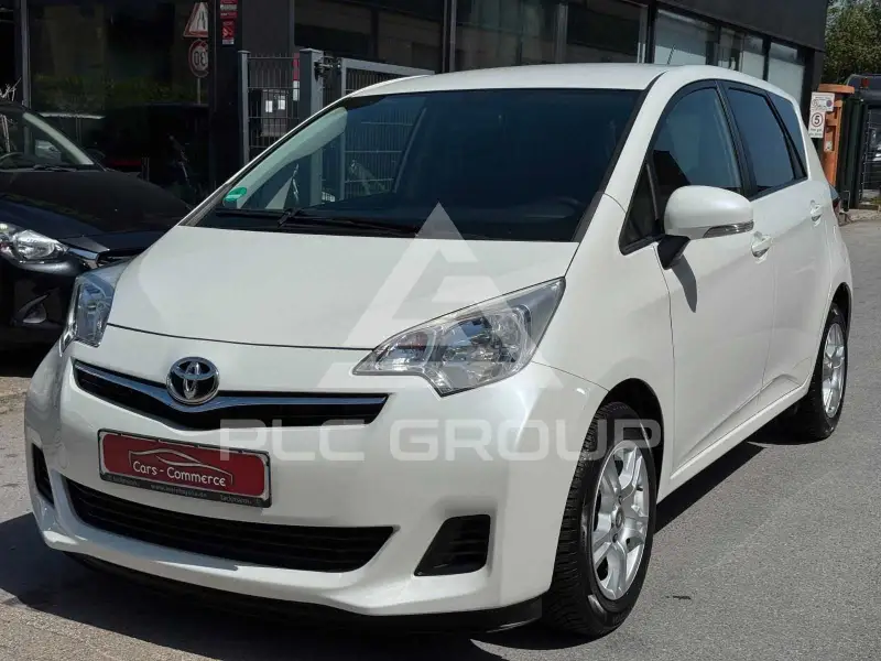 2012 Toyota VERSO