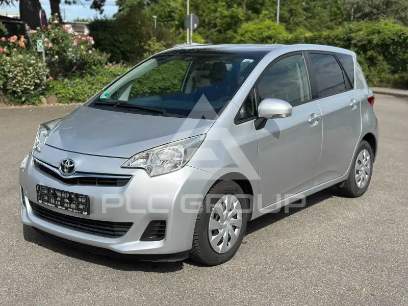 2012 Toyota VERSO