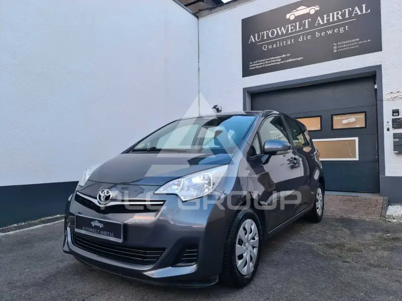 2012 Toyota VERSO