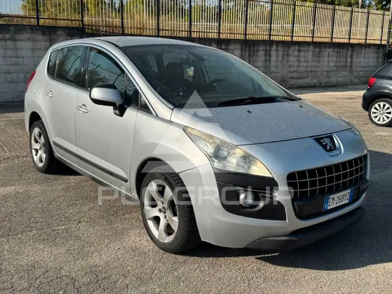 2012 Peugeot 3008