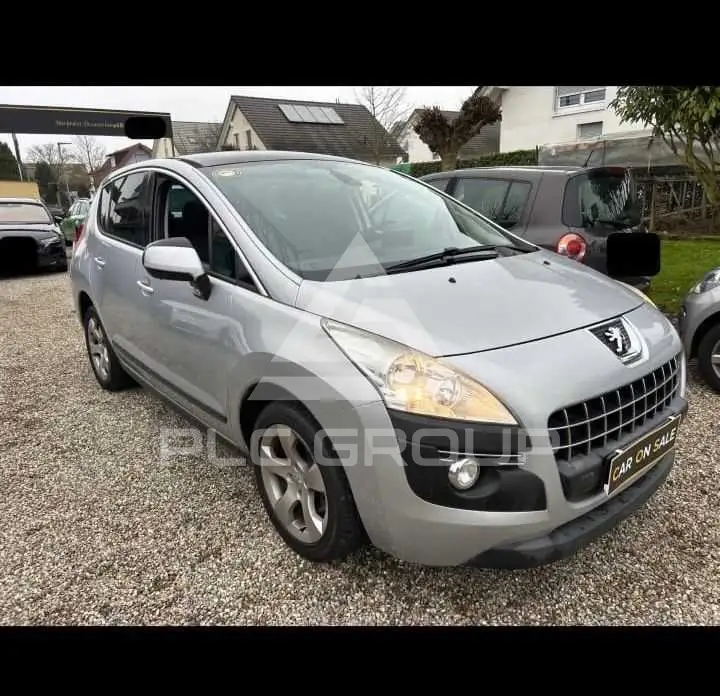 2012 Peugeot 3008