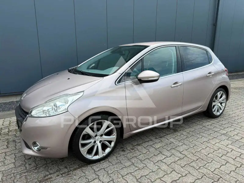 2012 Peugeot 208