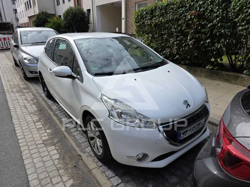 2012 Peugeot 208