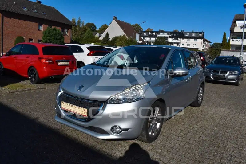2012 Peugeot 208