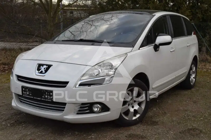 2012 Peugeot 5008