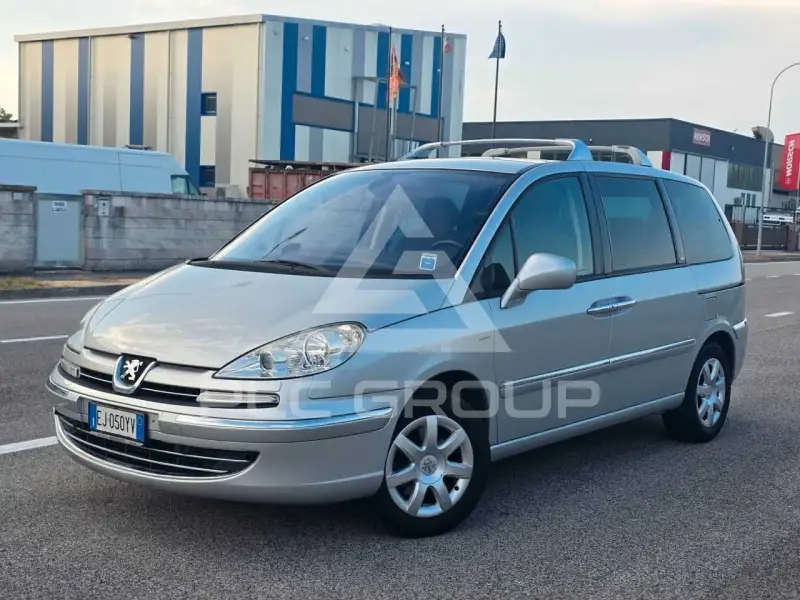 2012 Peugeot 807