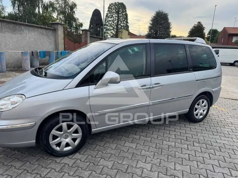 2012 Peugeot 807