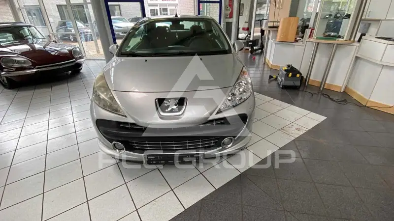 2012 Peugeot 207