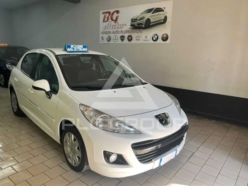 2012 Peugeot 207