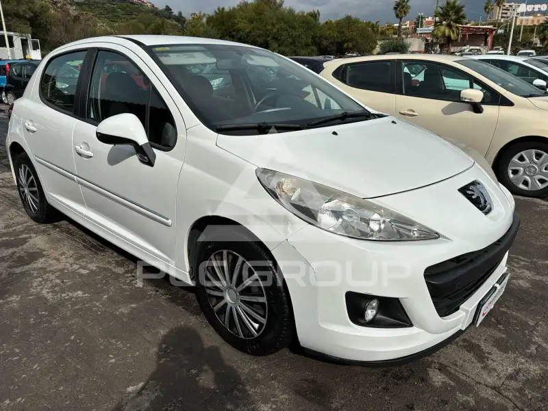 2012 Peugeot 207