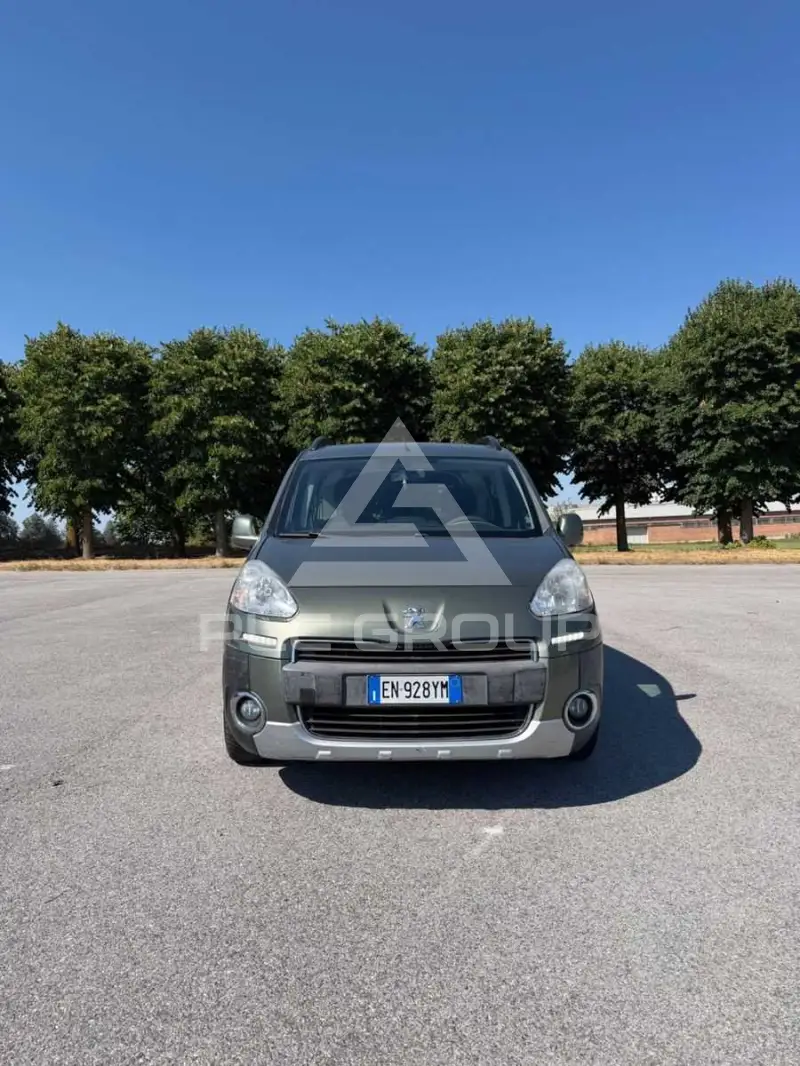 2012 Peugeot Partner