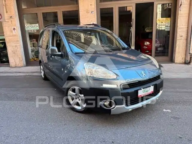 2012 Peugeot Partner