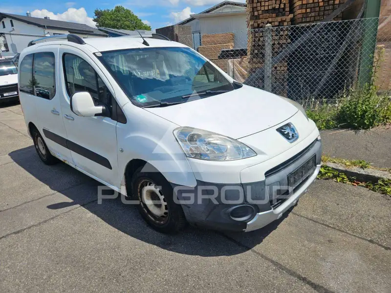 2012 Peugeot Partner